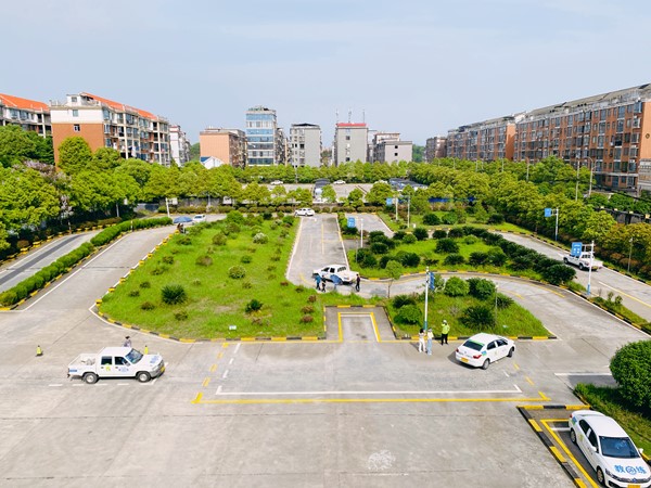 天一駕校_駕校環(huán)境